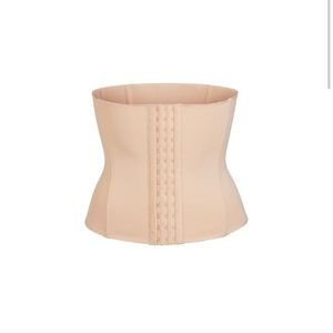SKIMS Waist Trainer in Camel Size M